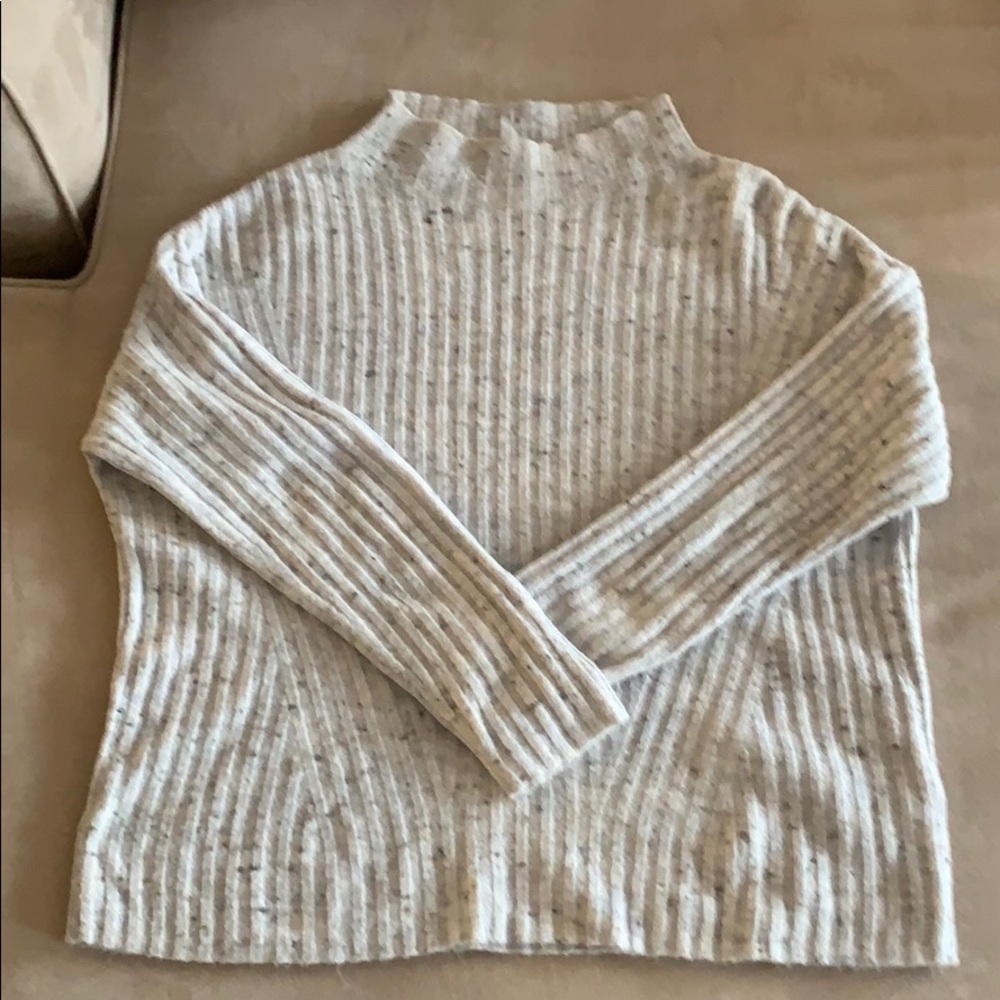 Old navy speckled sweater